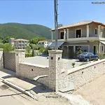 Apollonian Luxury Apartment Vasiliki (Lefkada)
