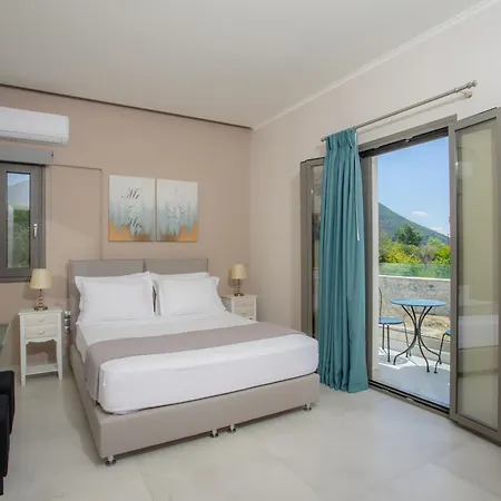 Apollonian Luxury شقة فاسيليكي