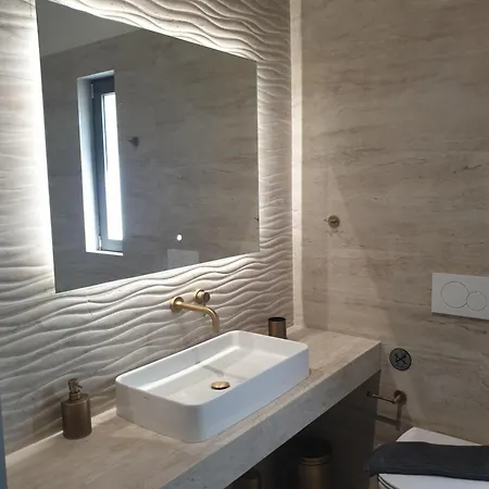 Apollonian Luxury Apartamento Vasiliki